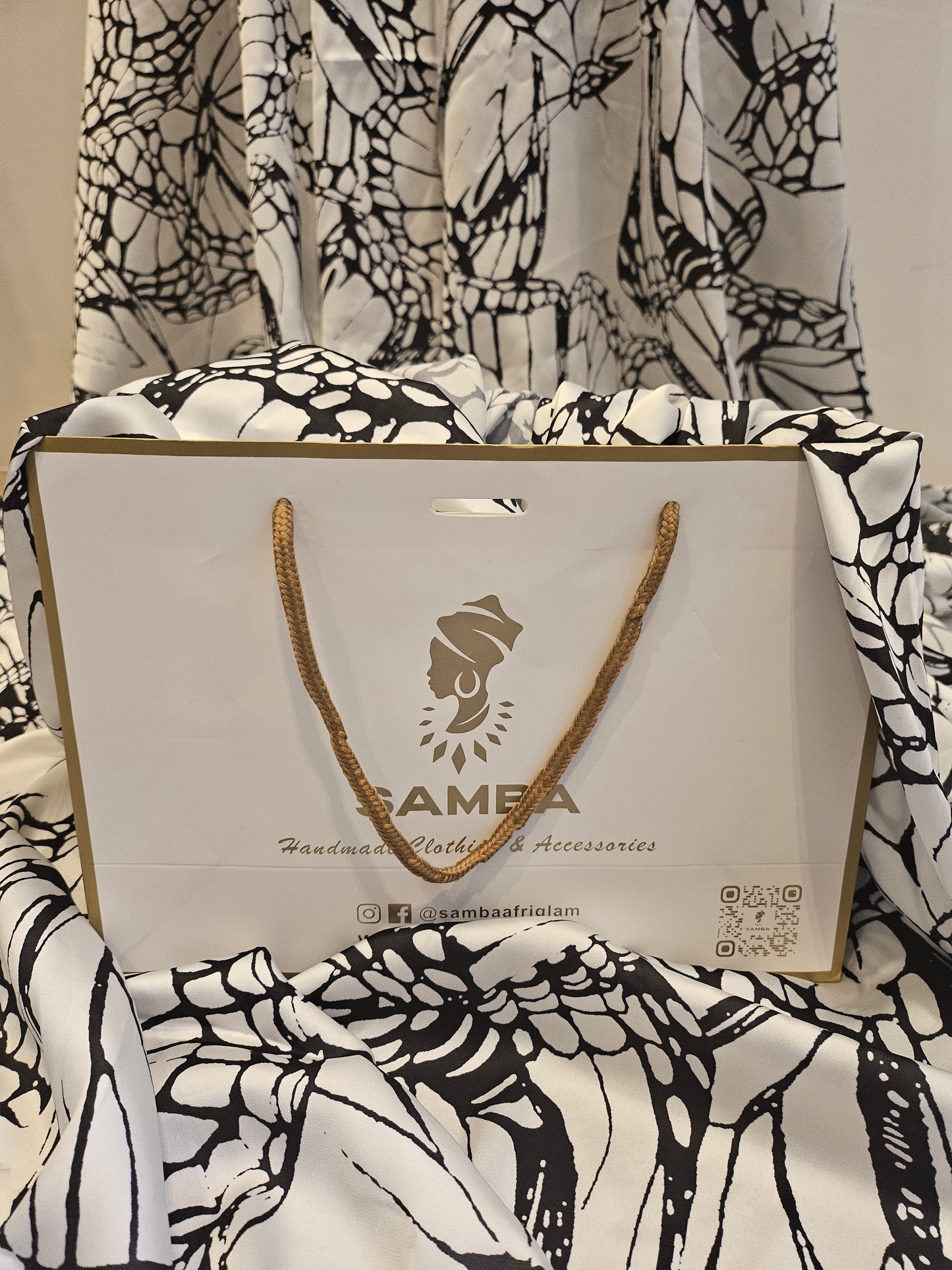 WHITE BUTTERFLY Lightweight Silk Fabric